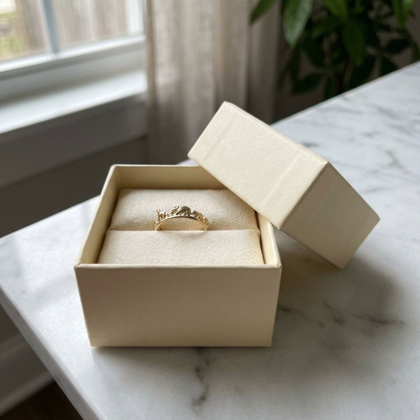 Creative Animal Ring in Gold