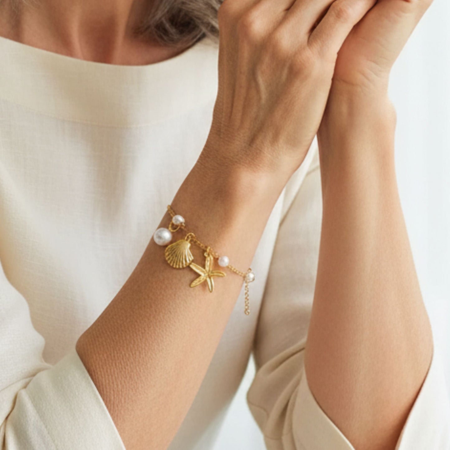 Summer Shell & Pearl Bracelet