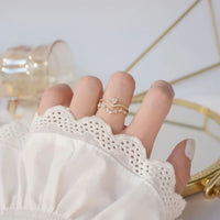 Adjustable Headband Ring with Zirconia in Gold