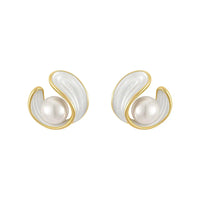 Luxury Earrings with White Opal and Pearls in Gold