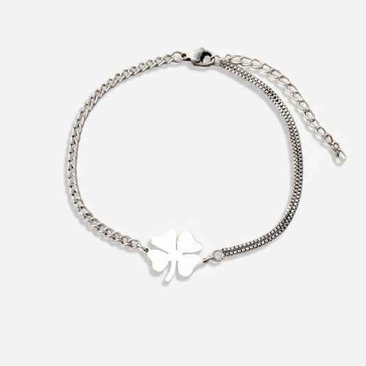 Retro Clover Bracelet