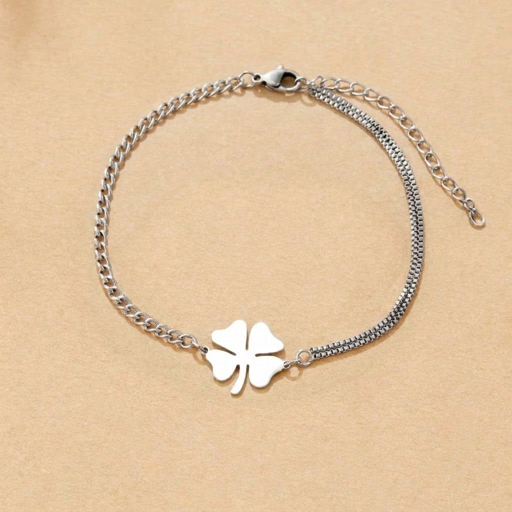Retro Clover Bracelet