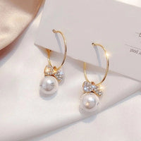 Pearl and Cubic Zirconia Earrings in Gold