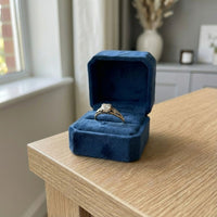 Vintage Zirconia Fine Gold Ring