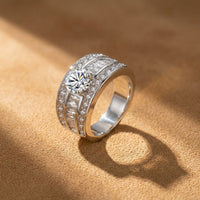 Vintage Zircon Heart Arrow Claw Ring