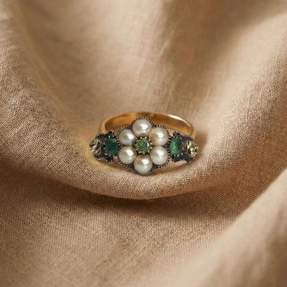 Pearl Daisy Cluster Ring