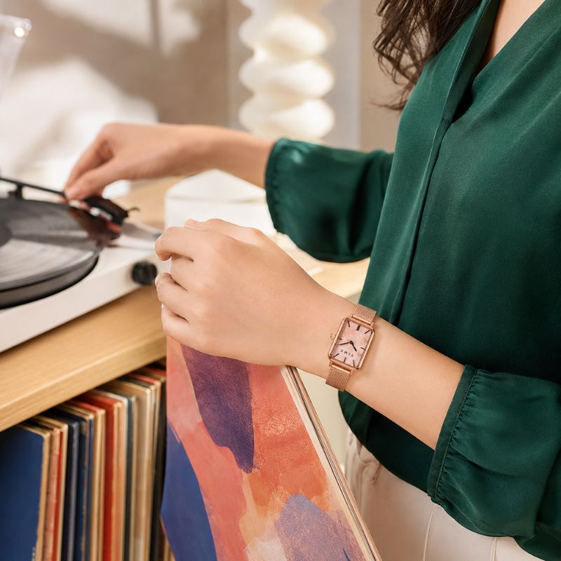 Roselle Square Watch
