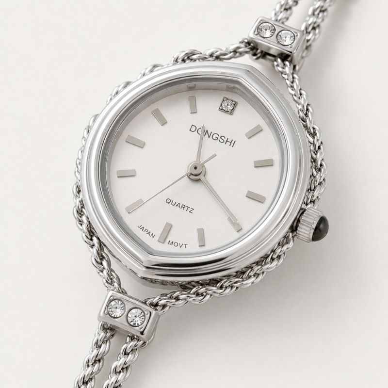 Dainty Double-Chain Quartz Watch