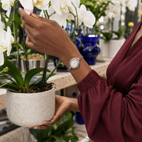 Dainty Double-Chain Quartz Watch