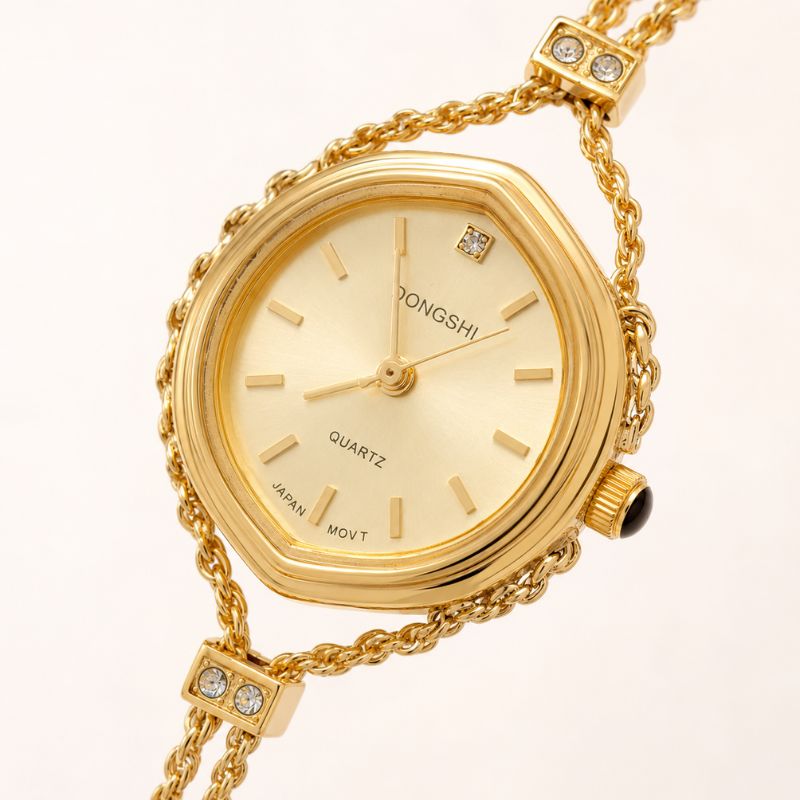 Dainty Double-Chain Quartz Watch