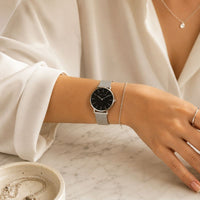 Minimalist Round Mesh Watch