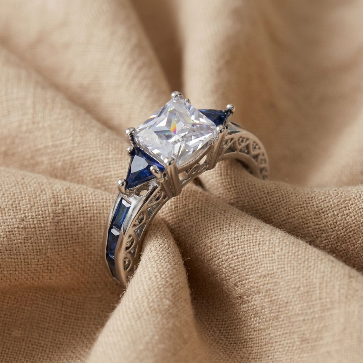 Zircon Jewelry Ring