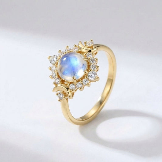 Vintage Moonstone Gold Ring